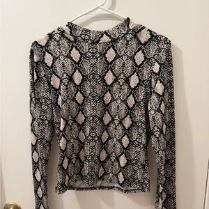 Caution To The Wind Black and Cream Patterned Long Sleeve Top